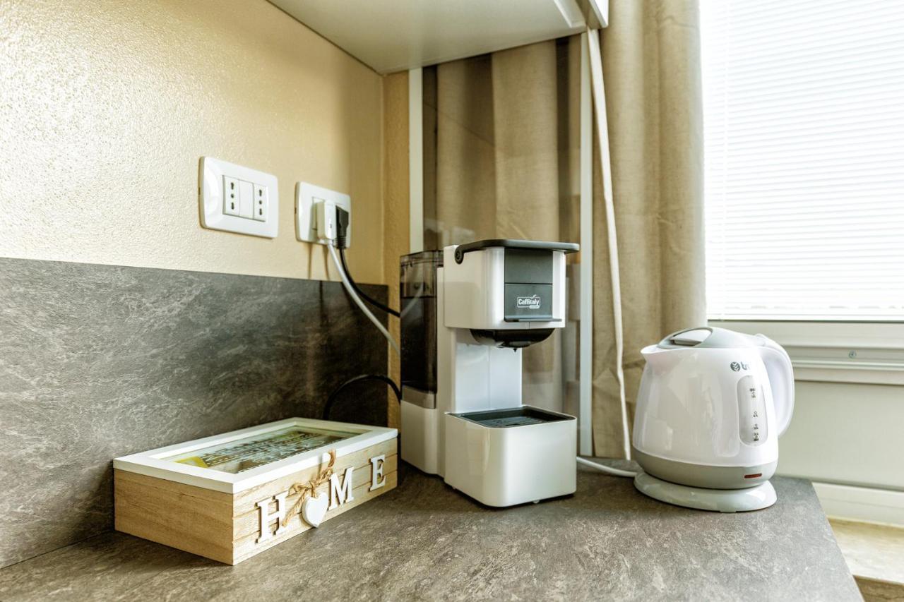 Casabetta "Bononia" Apartment โบโลญญา ภายนอก รูปภาพ